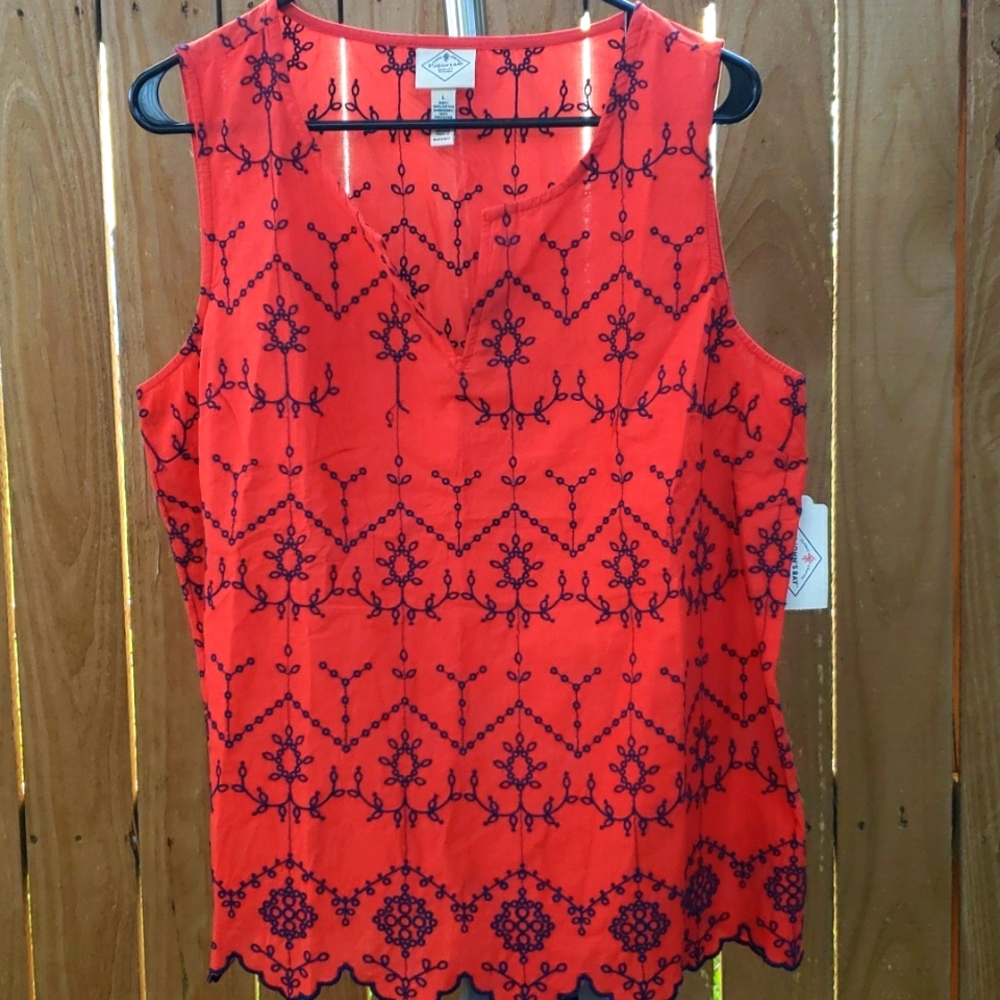 BNWT St. John's Bay embroidered parrot orange top (L)